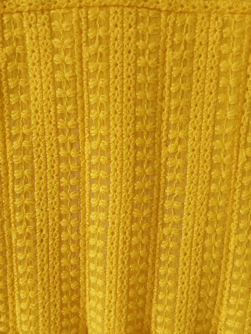 J.Crew Size 10 Midi in Bright Kiwi Yellow Embroidered Chiffon Short Sleeve Dress